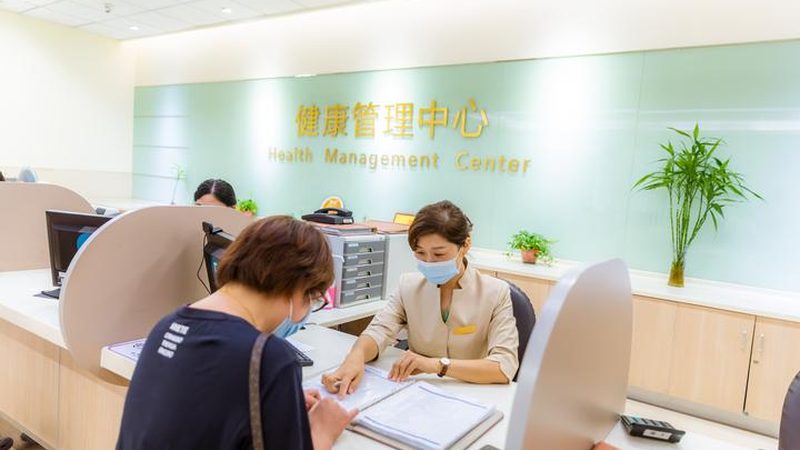 矿山行业职业体检套餐应根据不同工种、不同岗位的特点进行定制。以下是一些定制要点：